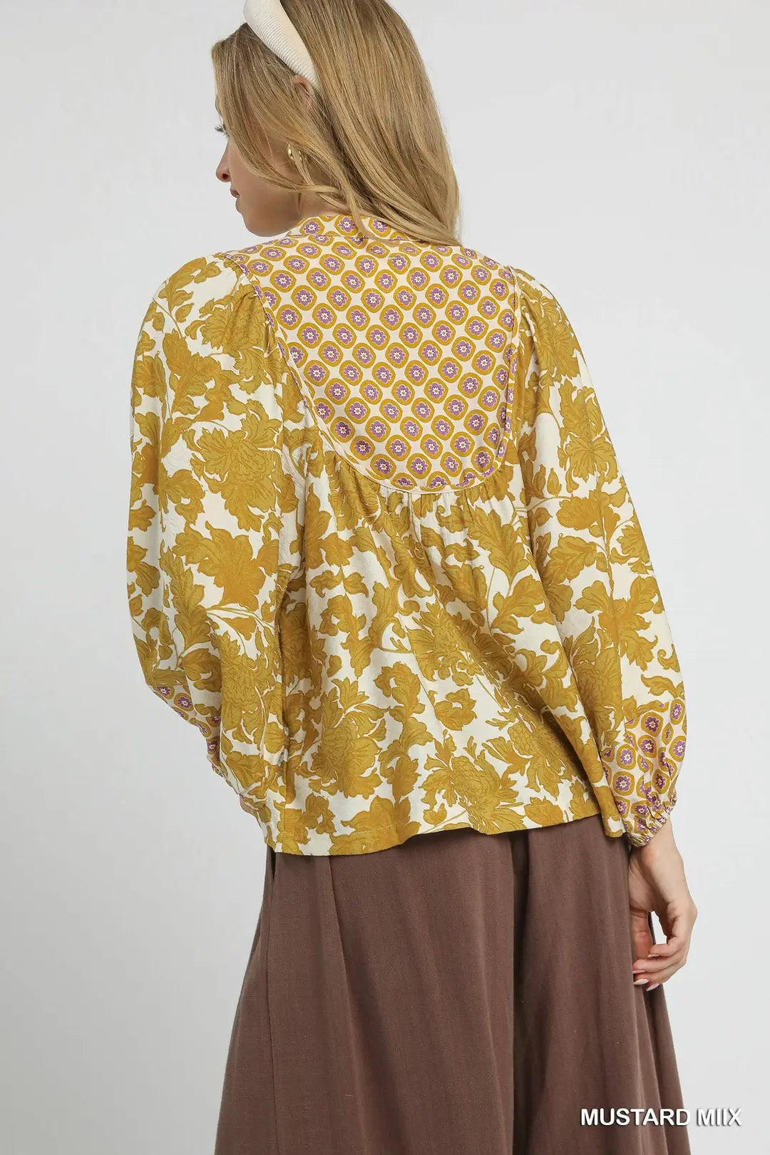 Abstract Mix Top